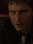 ls-3x08-caps_063.jpg