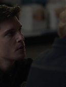 ls-3x09-caps_057.jpg